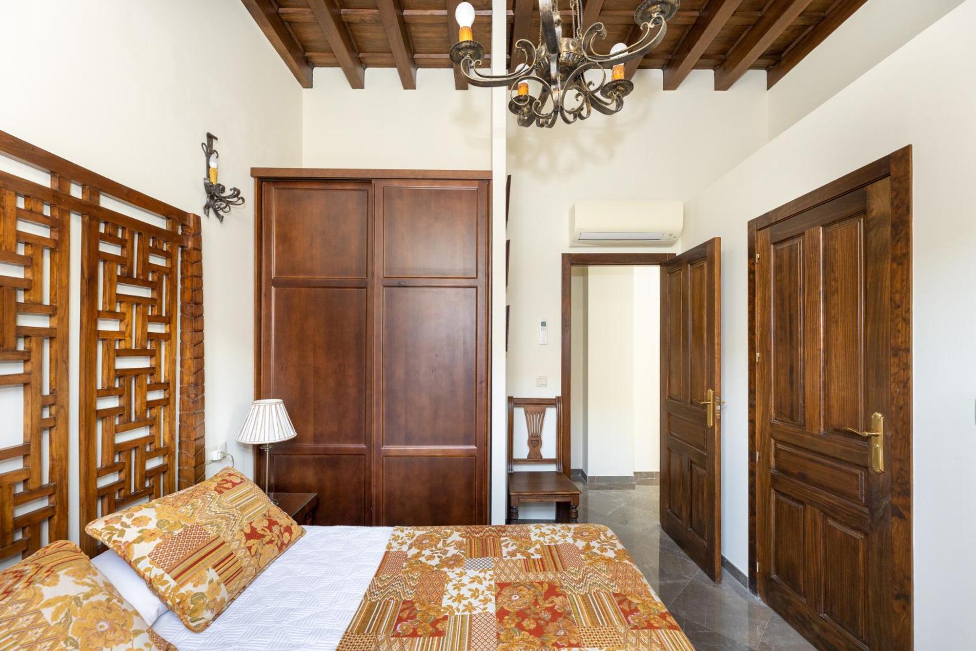 גרנדה Apartamentos En Pleno Centro, Aljibe Rodrigo Del Campo 1B מראה חיצוני תמונה