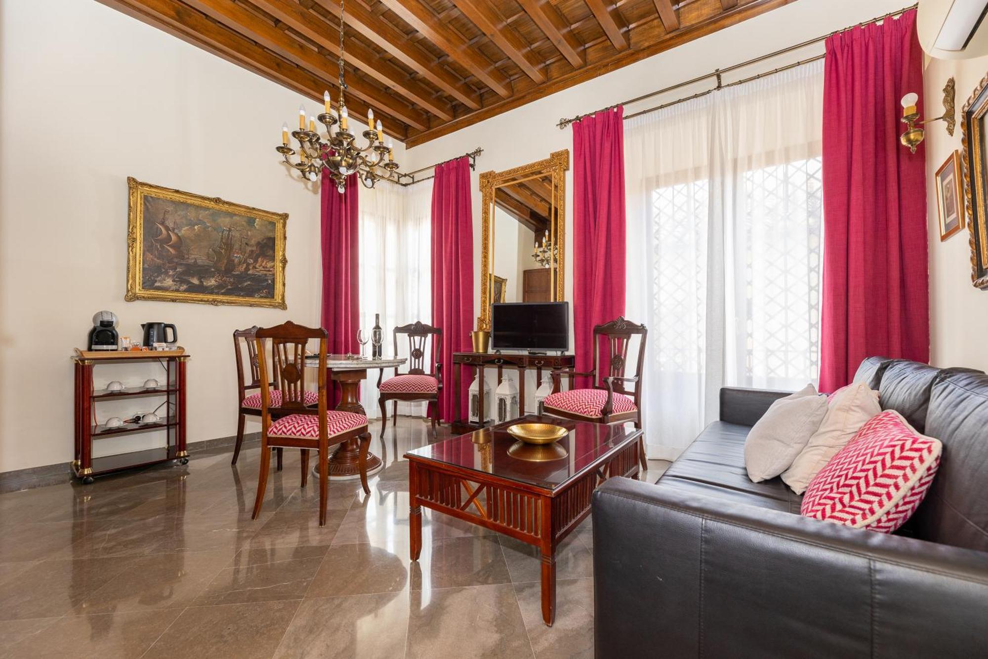 גרנדה Apartamentos En Pleno Centro, Aljibe Rodrigo Del Campo 1B מראה חיצוני תמונה