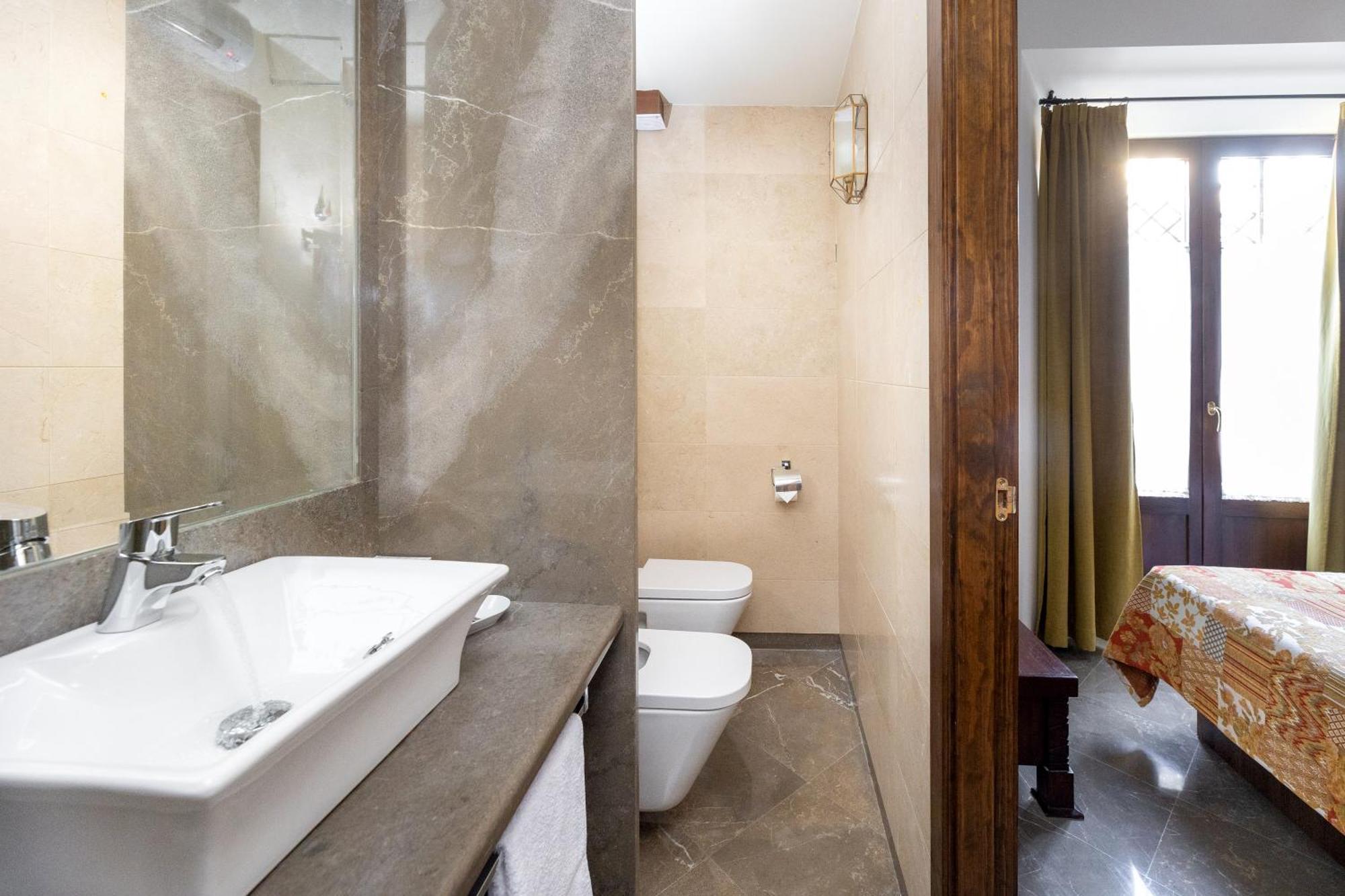 גרנדה Apartamentos En Pleno Centro, Aljibe Rodrigo Del Campo 1B מראה חיצוני תמונה